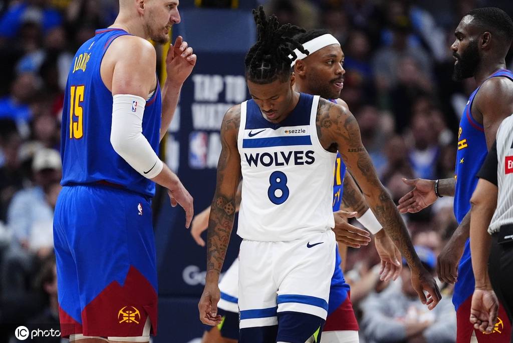 爱德华兹30+10约基奇24+15 森林狼胜掘金总分1-1平